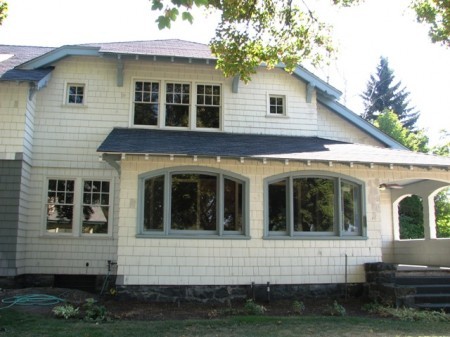 Blake-Ahlquist-Woolcott House