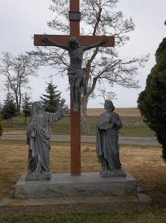 Statue Tombstone