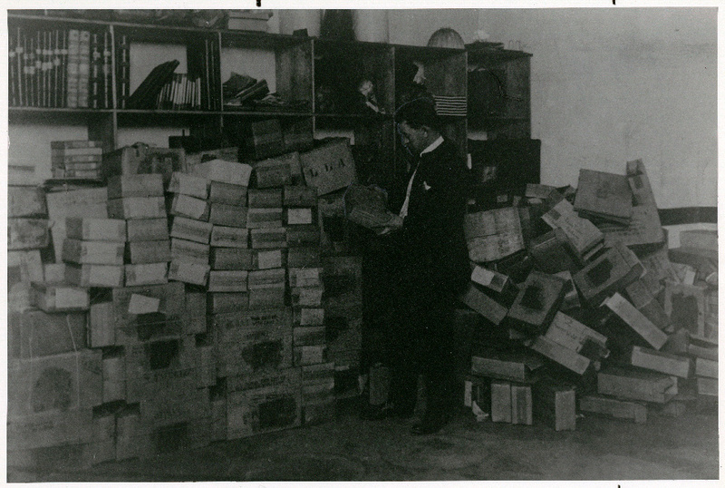 Taking Stock, Spokane Hotel, 1916