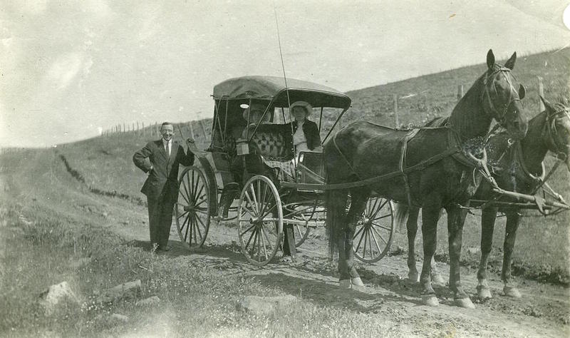 Horse drawn carriage in Washington State- 1880-1920